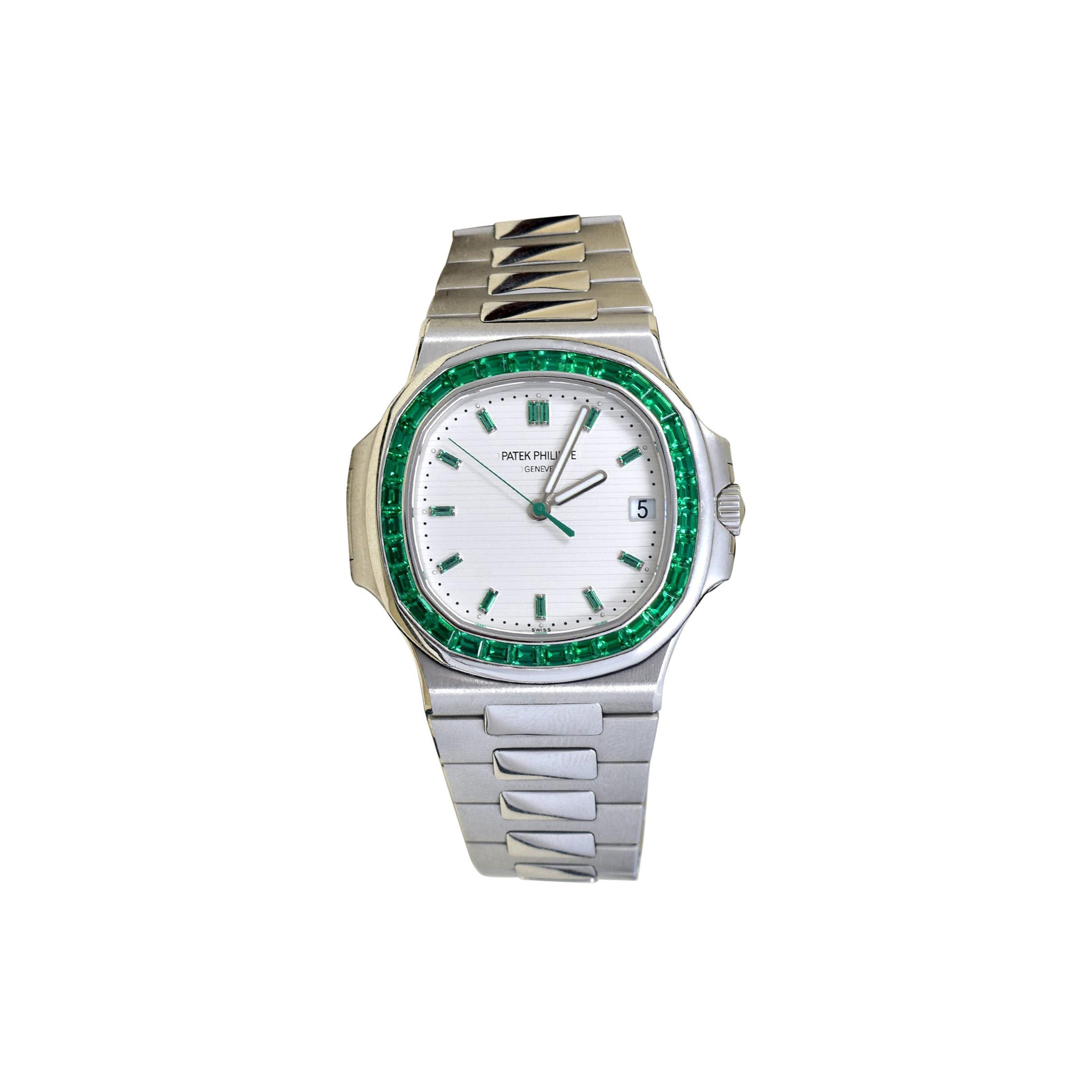 PATEK PHILIPPE EMERALD NAUTILUS 40MMWATCH 5711P